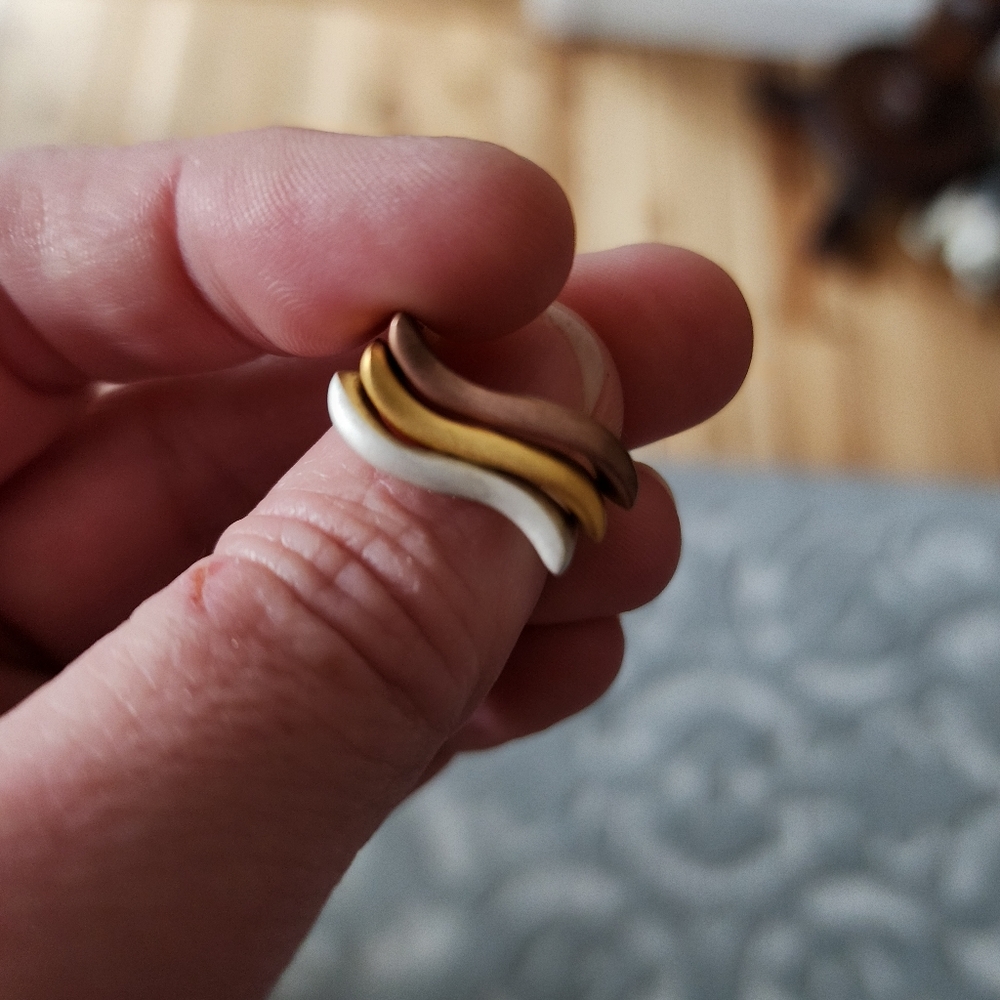 Fun lil Gold, Rose, and Silver stackable Wave Ring set